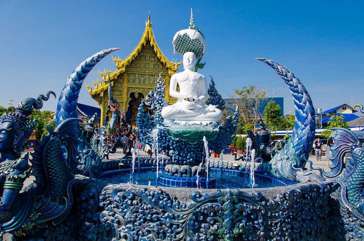 Wat Rong Seur Ten thailand